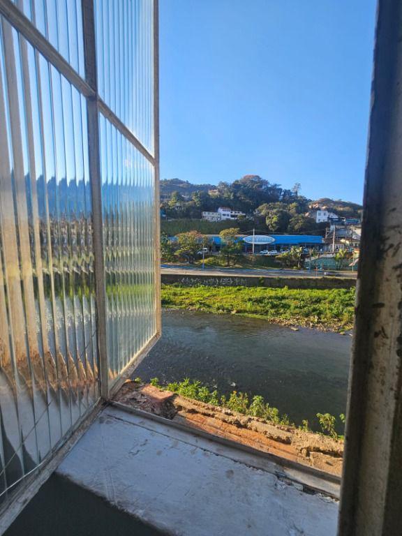 Andar, Água Férrea, 0 Quarto, 0 Vaga
