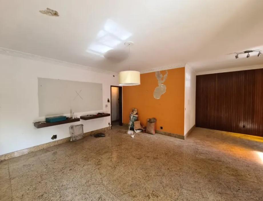 Casa, Gutierrez, 5 Quartos, 4 Vagas, 2 Suítes