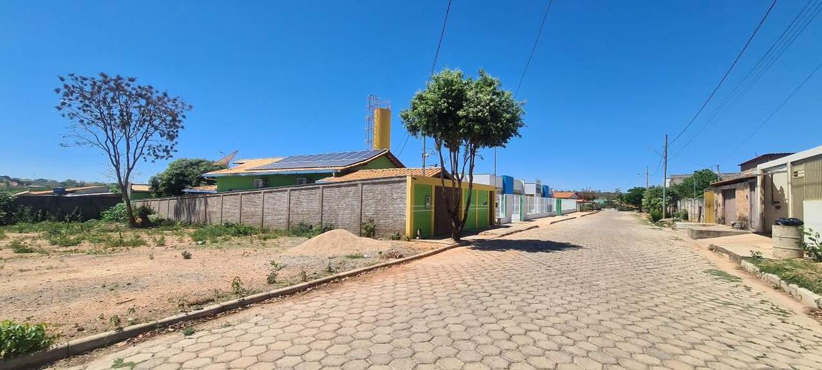 Lote, Centro, 0 Quarto, 0 Vaga