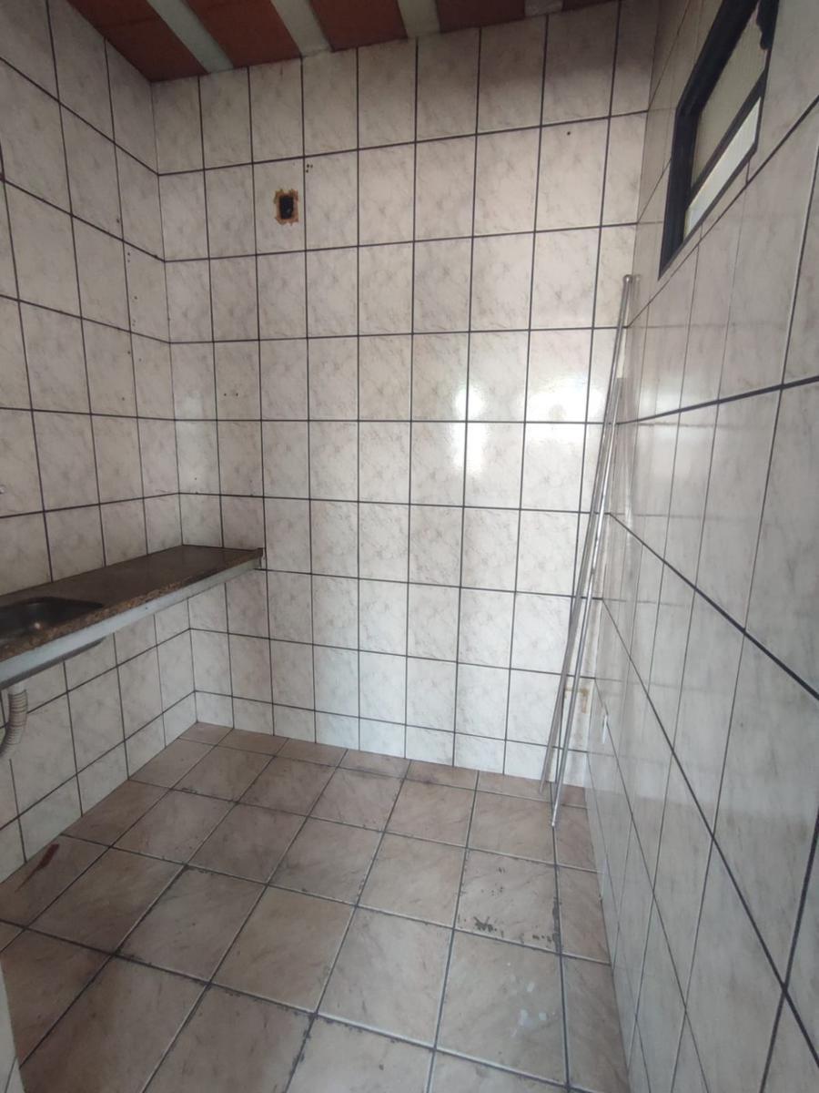 Casa, Nova Cachoeirinha, 1 Quarto, 0 Vaga