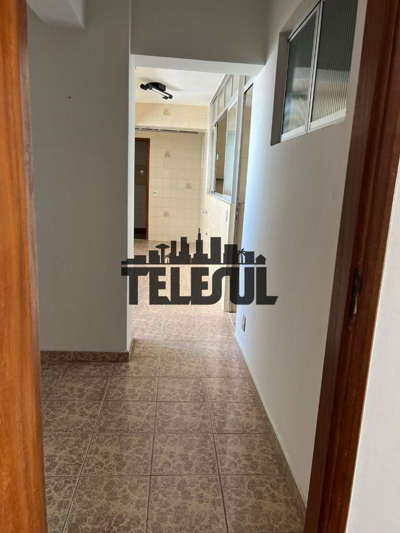 Apartamento, Centro, 3 Quartos, 0 Vaga, 1 Suíte