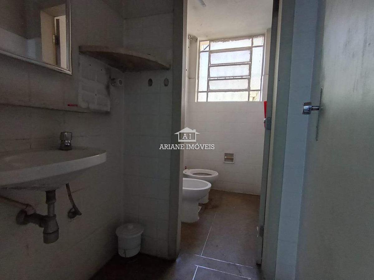 Andar, Centro, 0 Quarto, 0 Vaga