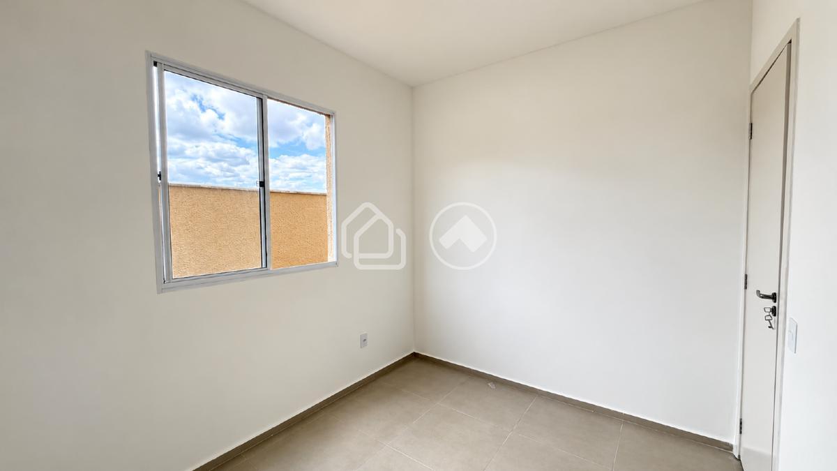 Apartamento, Palmeiras, 2 Quartos, 1 Vaga
