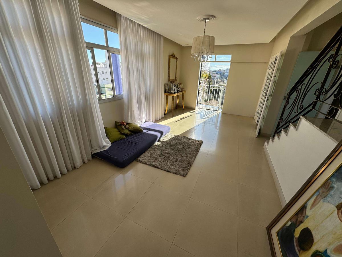 Cobertura, Cidade Nova, 5 Quartos, 3 Vagas, 1 Suíte