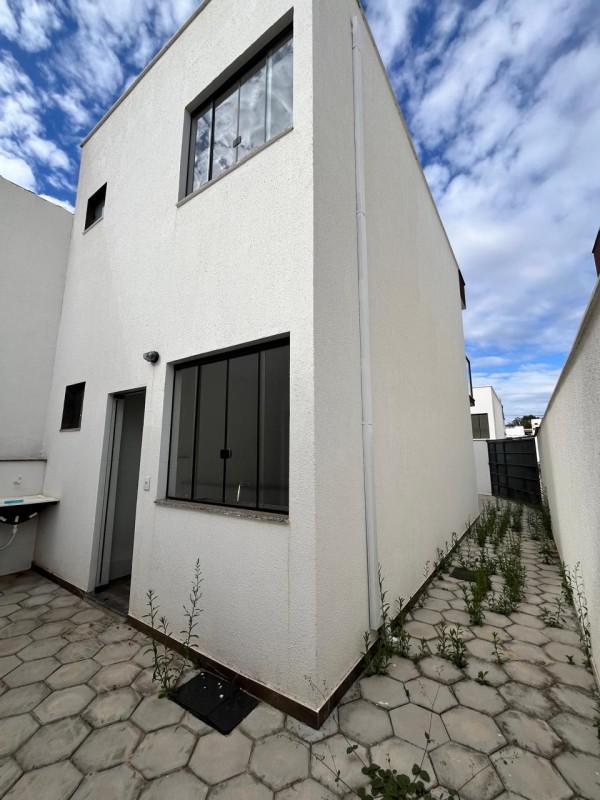 Casa, Masterville, 2 Quartos, 1 Vaga