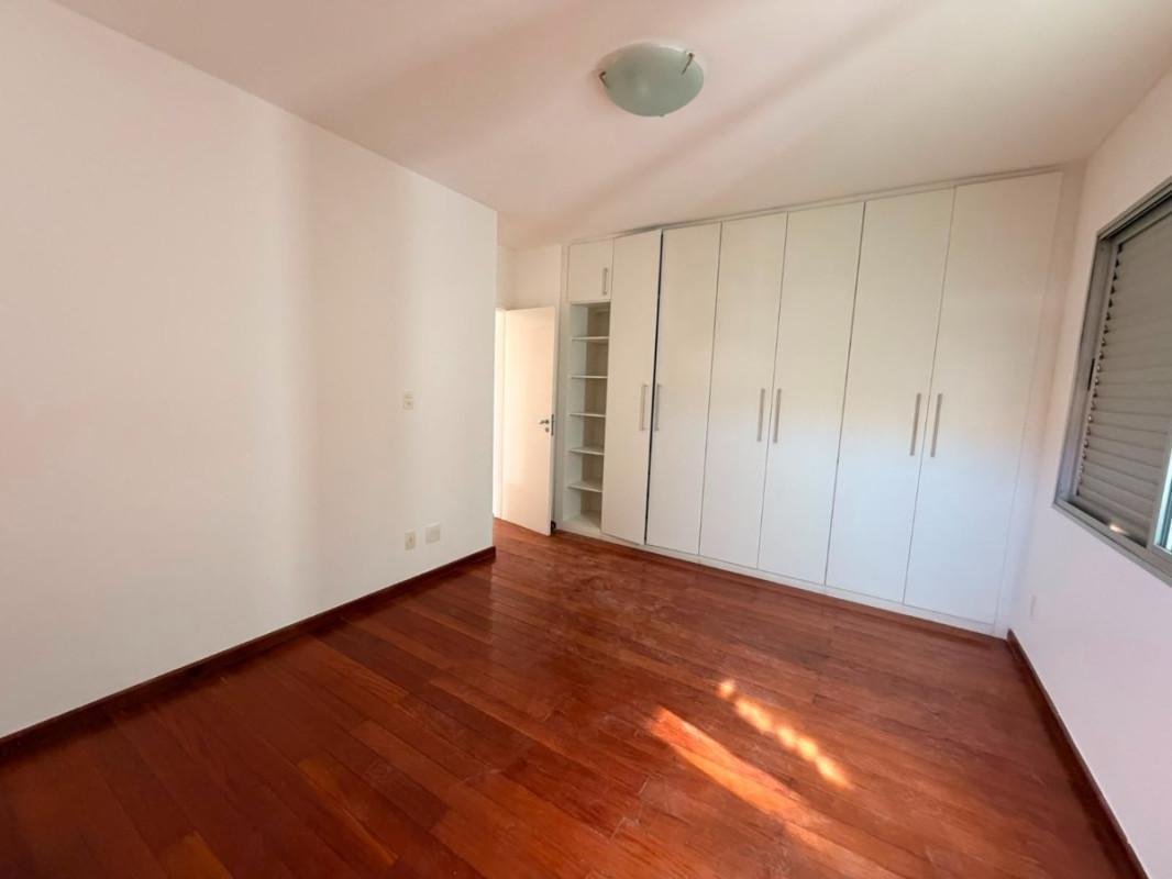 Apartamento, Cruzeiro, 4 Quartos, 2 Vagas, 1 Suíte