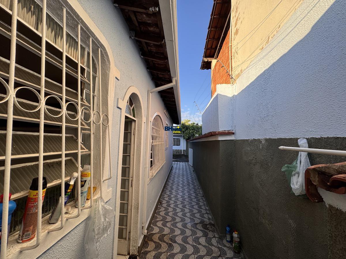 Casa, São Salvador, 3 Quartos, 2 Vagas, 1 Suíte