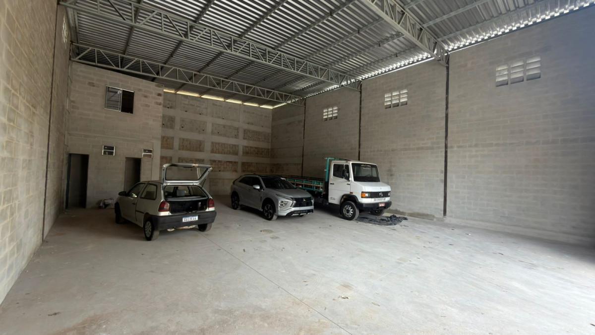 Galpão, Dom Bosco, 1 Quarto, 20 Vagas