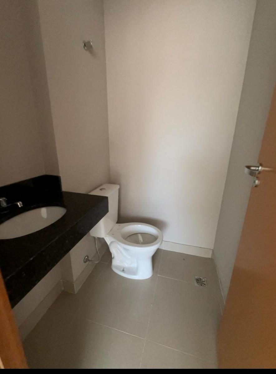 Sala, Nova Suíssa, 0 Quarto, 0 Vaga
