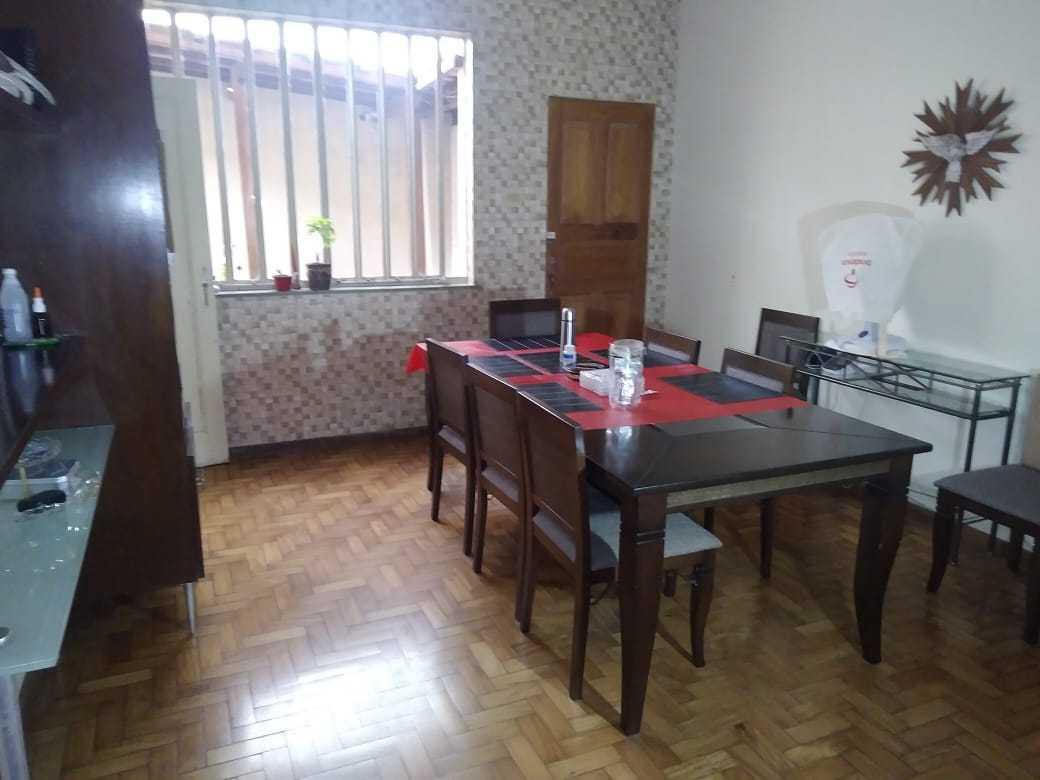 Casa, Gutierrez, 4 Quartos, 2 Vagas, 1 Suíte