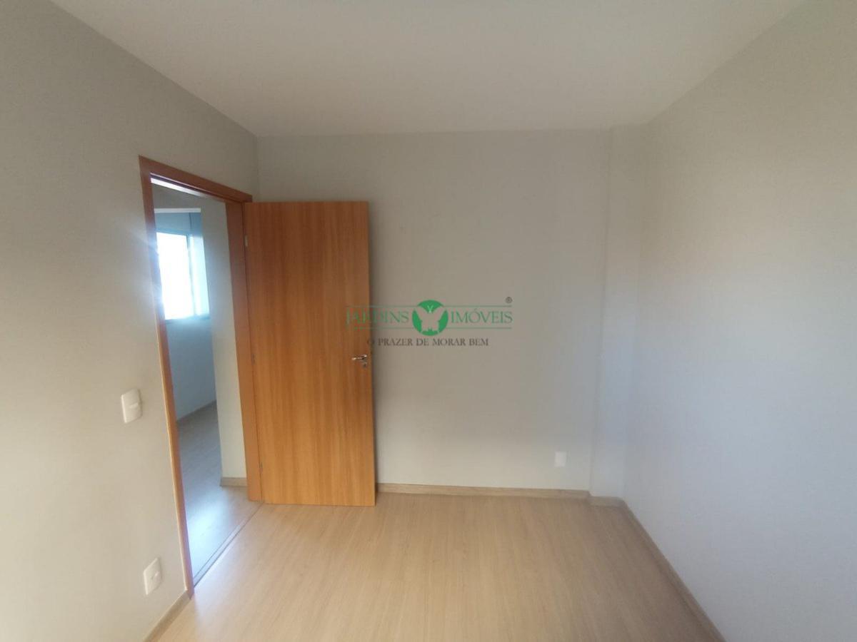Apartamento, Santa Cruz, 2 Quartos, 1 Vaga