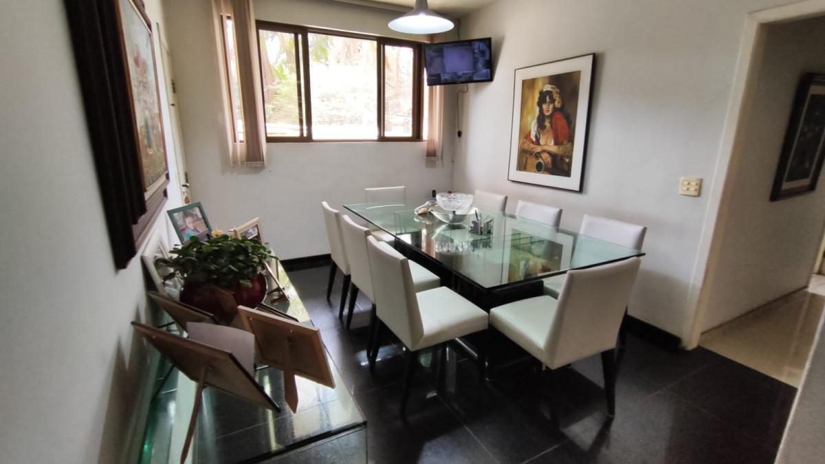 Casa, Bandeirantes (pampulha), 2 Quartos, 4 Vagas, 1 Suíte