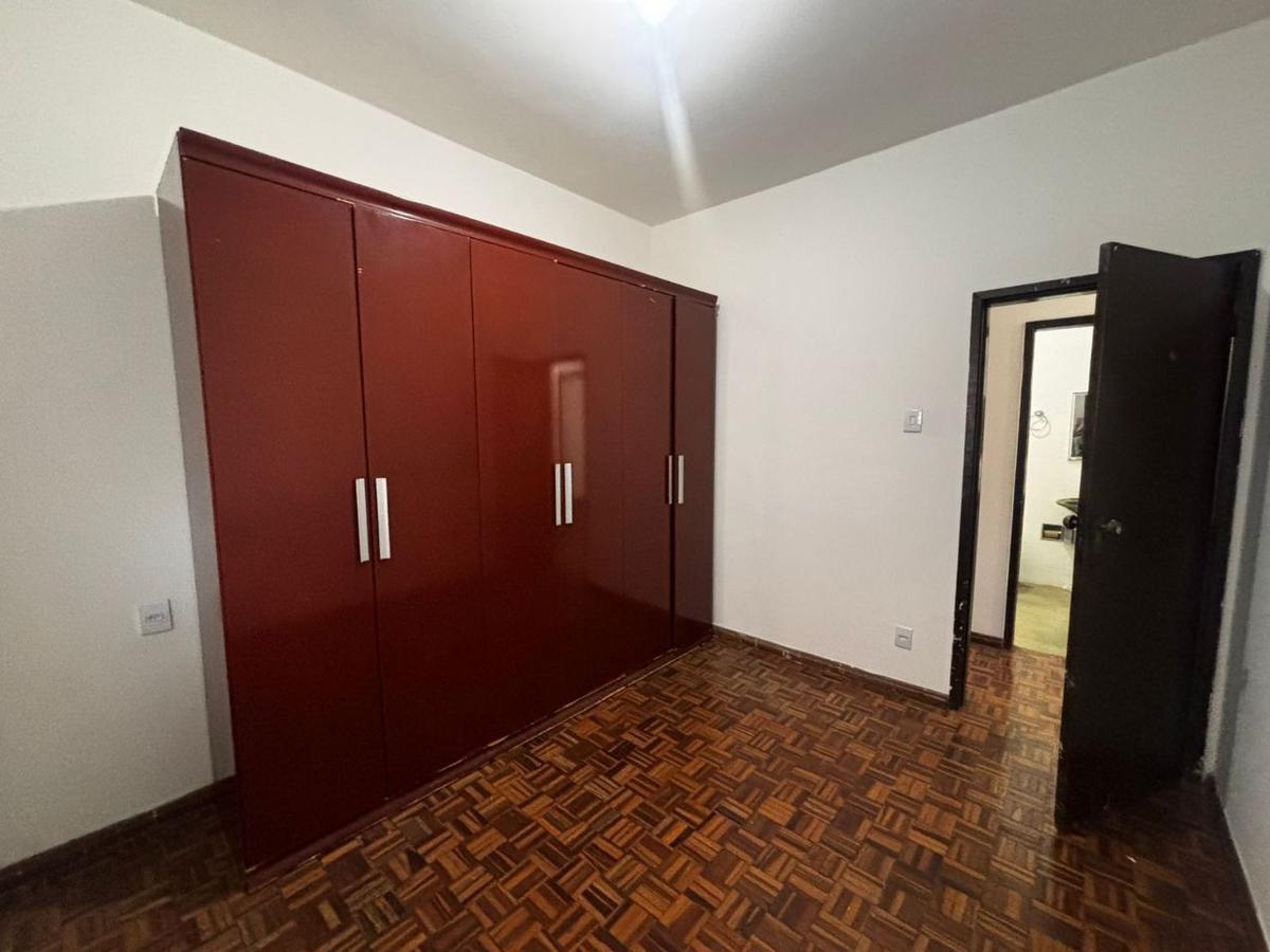 Casa, Santa Cruz, 5 Quartos, 0 Vaga