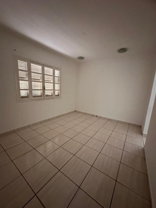 Casa Comercial, Bom Pastor, 0 Quarto, 2 Vagas