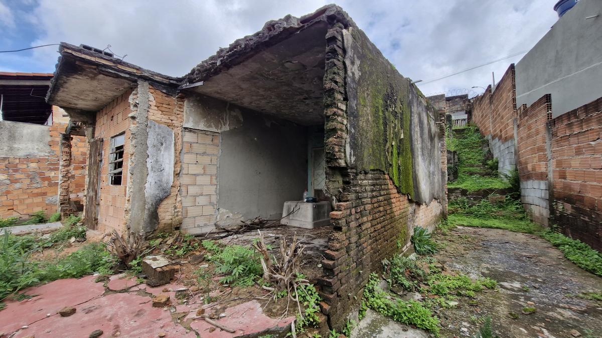 Lote, Glória, 0 Quarto, 0 Vaga