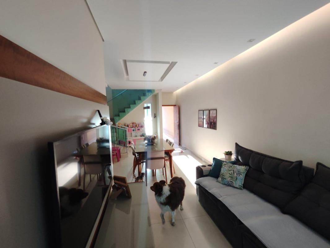 Casa, Parque Xangri-lá, 3 Quartos, 4 Vagas, 1 Suíte