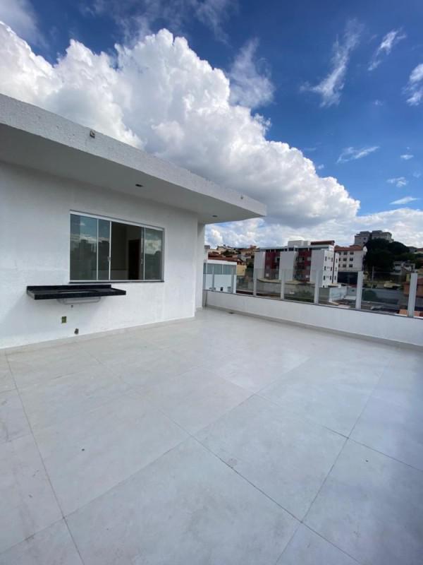 Cobertura, Cardoso (barreiro), 2 Quartos, 2 Vagas, 1 Suíte