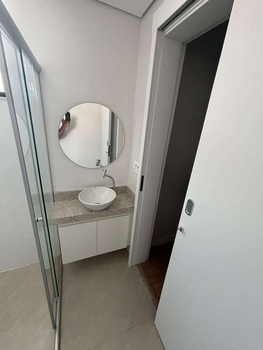 Apartamento, Sagrada Família, 2 Quartos, 2 Vagas