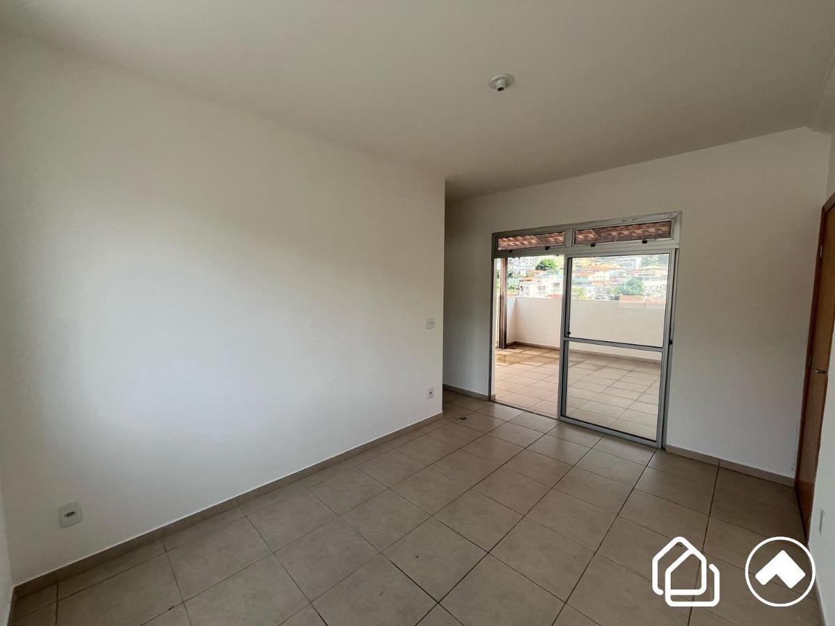 Cobertura, Estrela Dalva, 2 Quartos, 2 Vagas, 1 Suíte