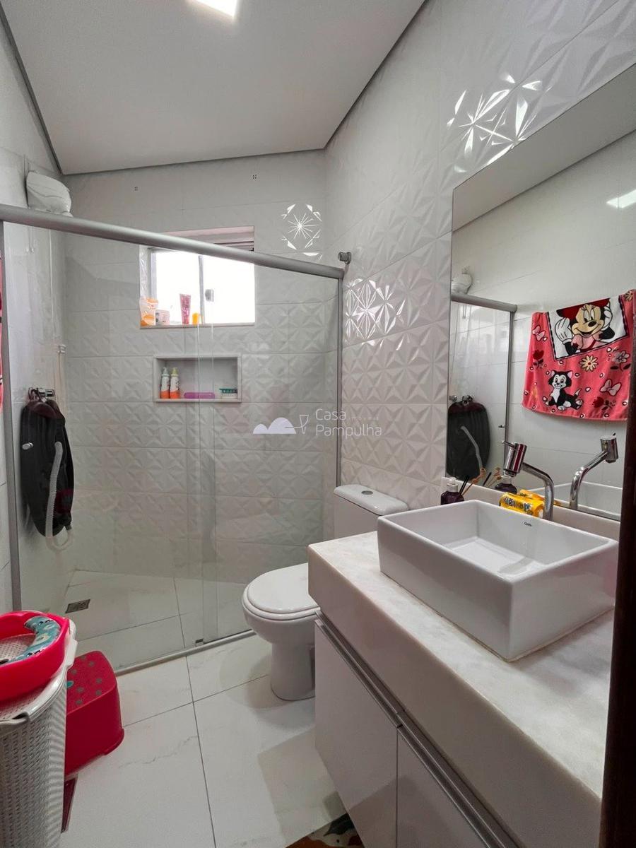 Casa, Santa Mônica, 3 Quartos, 2 Vagas, 1 Suíte