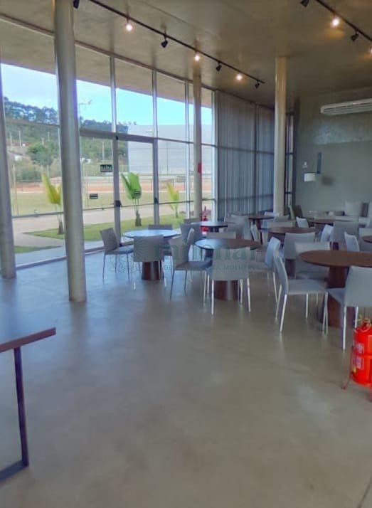Casa, Alphaville - Lagoa dos Ingleses, 4 Quartos, 2 Vagas, 2 Suítes