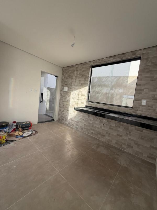 Casa, Masterville, 3 Quartos, 2 Vagas, 1 Suíte