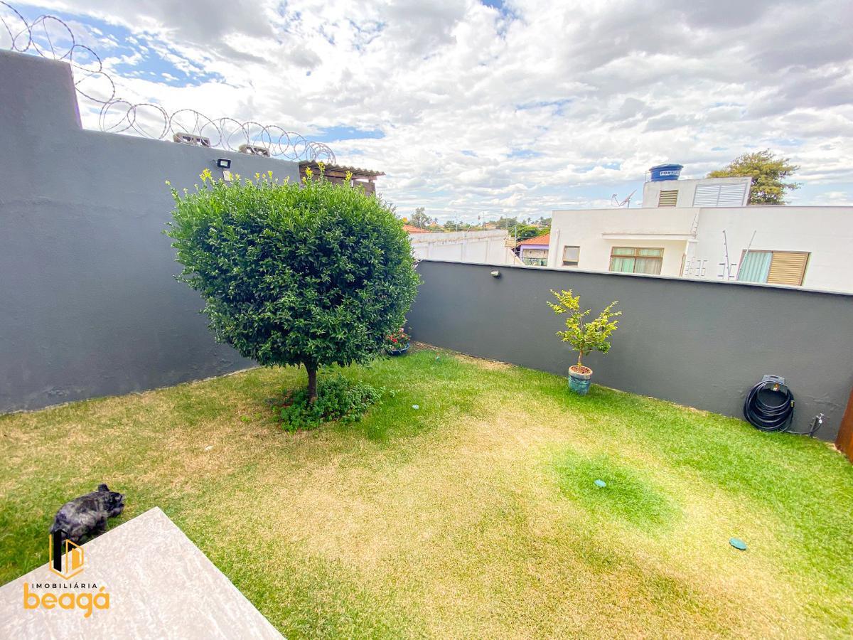 Casa, Trevo, 4 Quartos, 4 Vagas, 1 Suíte