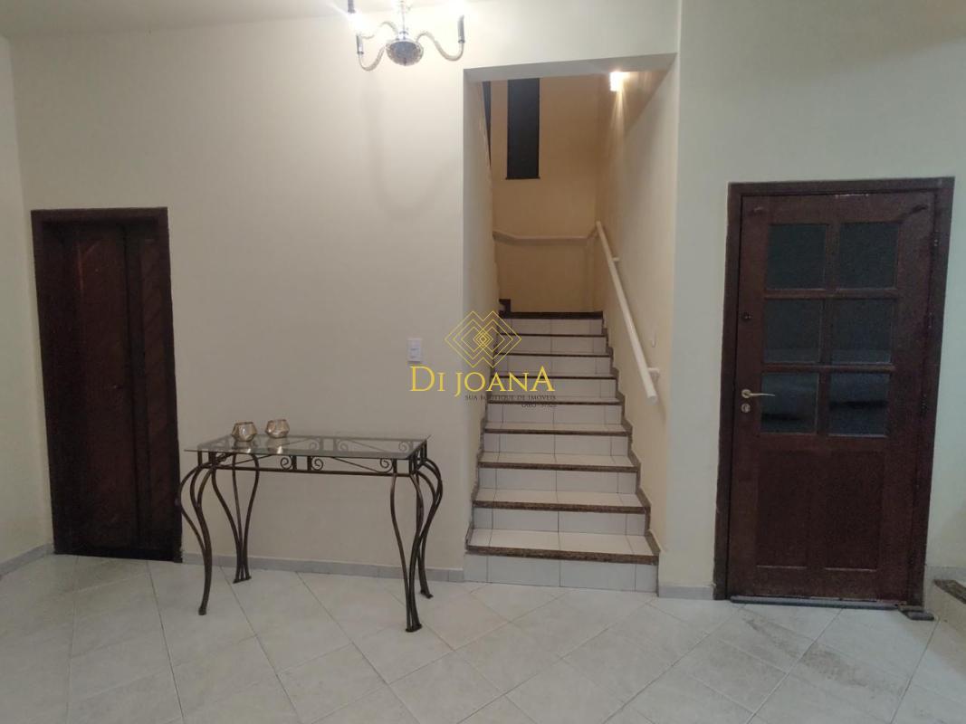 Casa, Ingá Alto, 4 Quartos, 2 Vagas, 1 Suíte