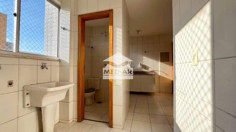 Apartamento, Castelo, 3 Quartos, 2 Vagas, 1 Suíte