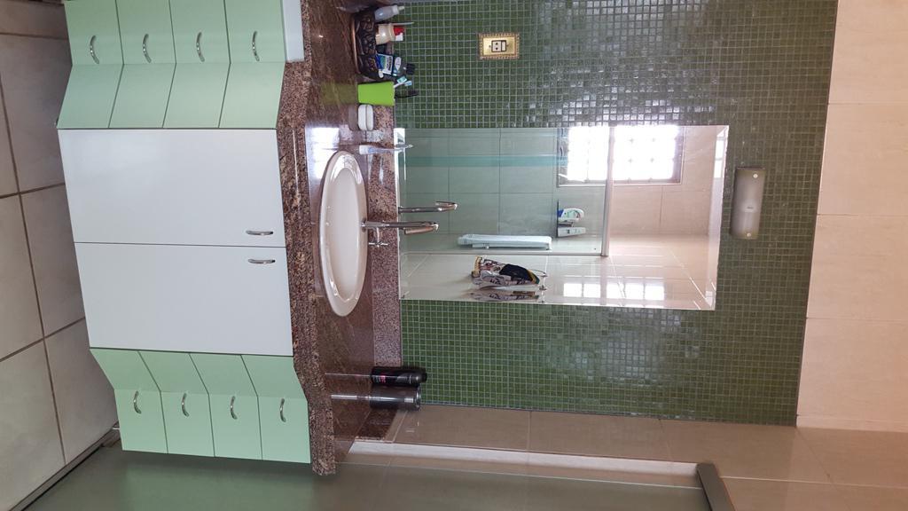 Casa, Goiânia, 6 Quartos, 8 Vagas, 4 Suítes