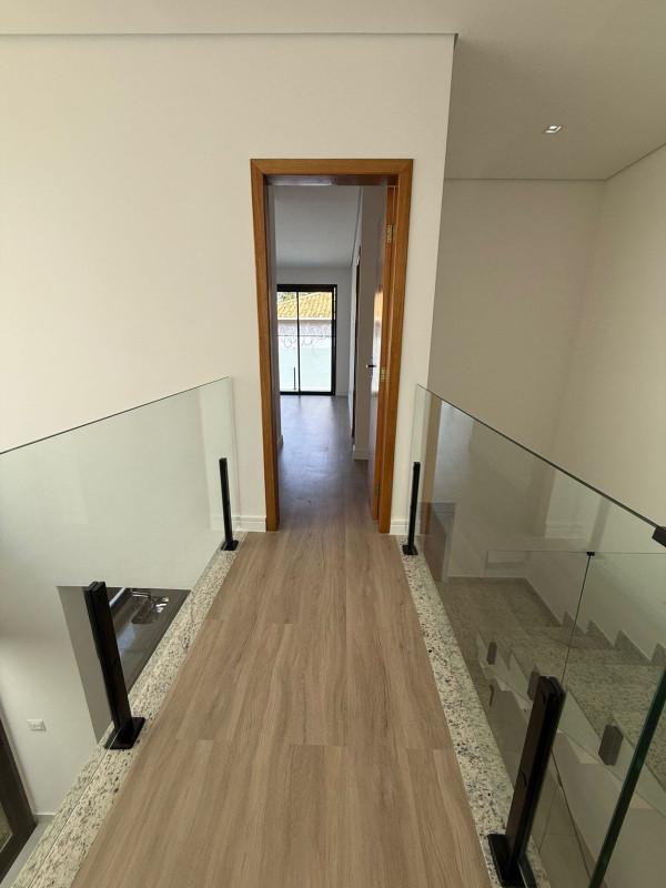 Casa, Lundcea, 3 Quartos, 2 Vagas, 1 Suíte