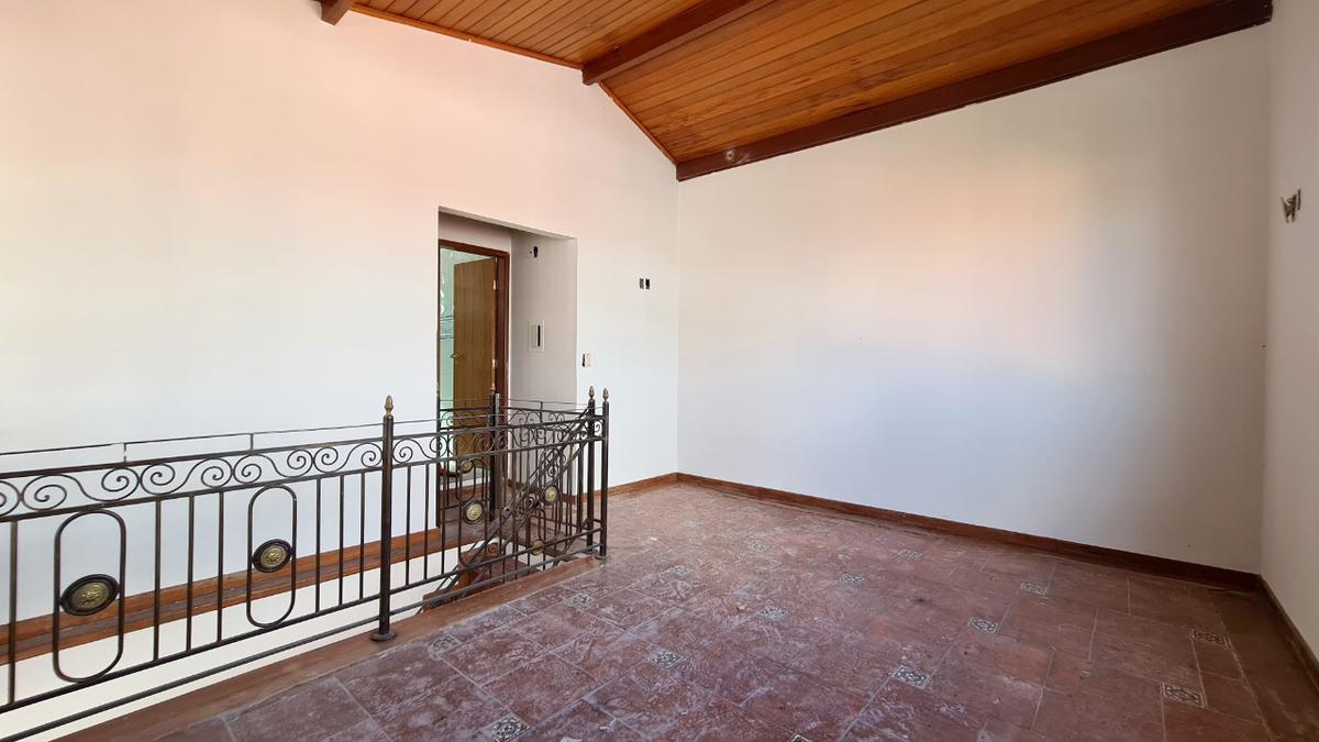 Cobertura, Ouro Preto, 4 Quartos, 3 Vagas, 1 Suíte