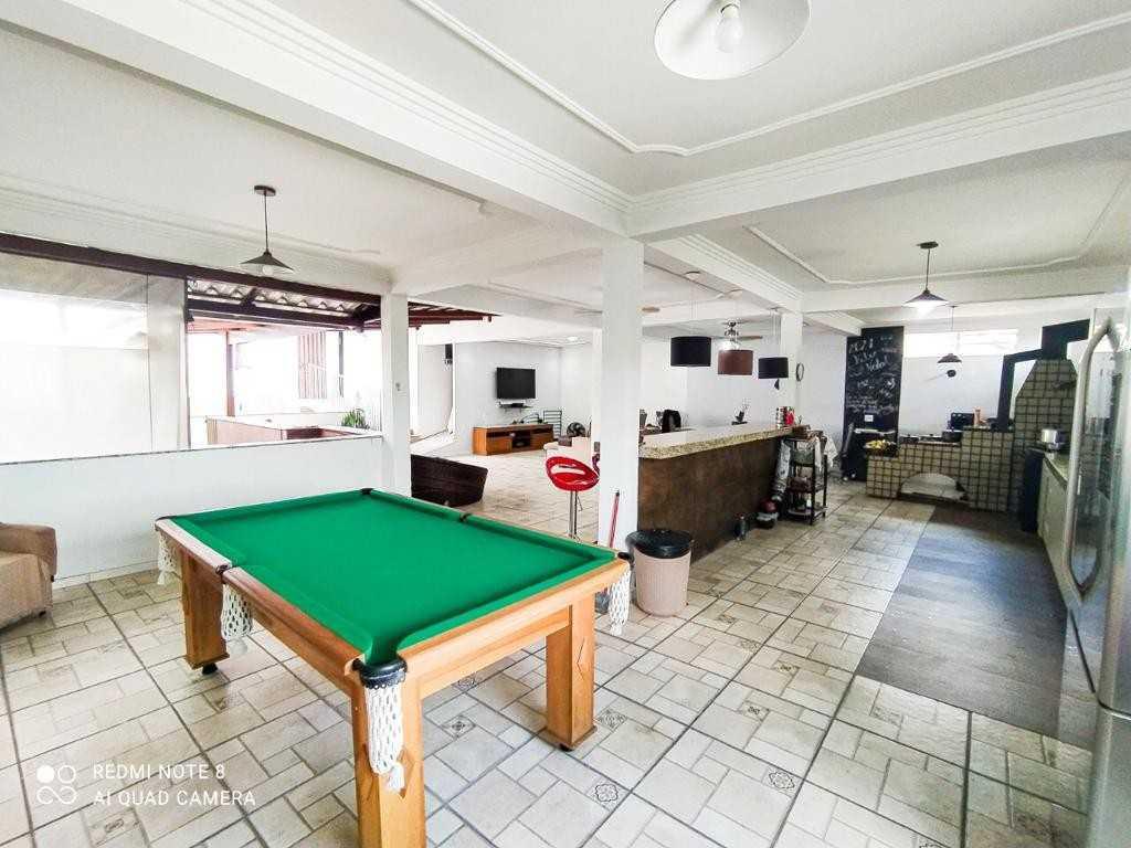 Casa, Planalto, 4 Quartos, 2 Vagas, 1 Suíte