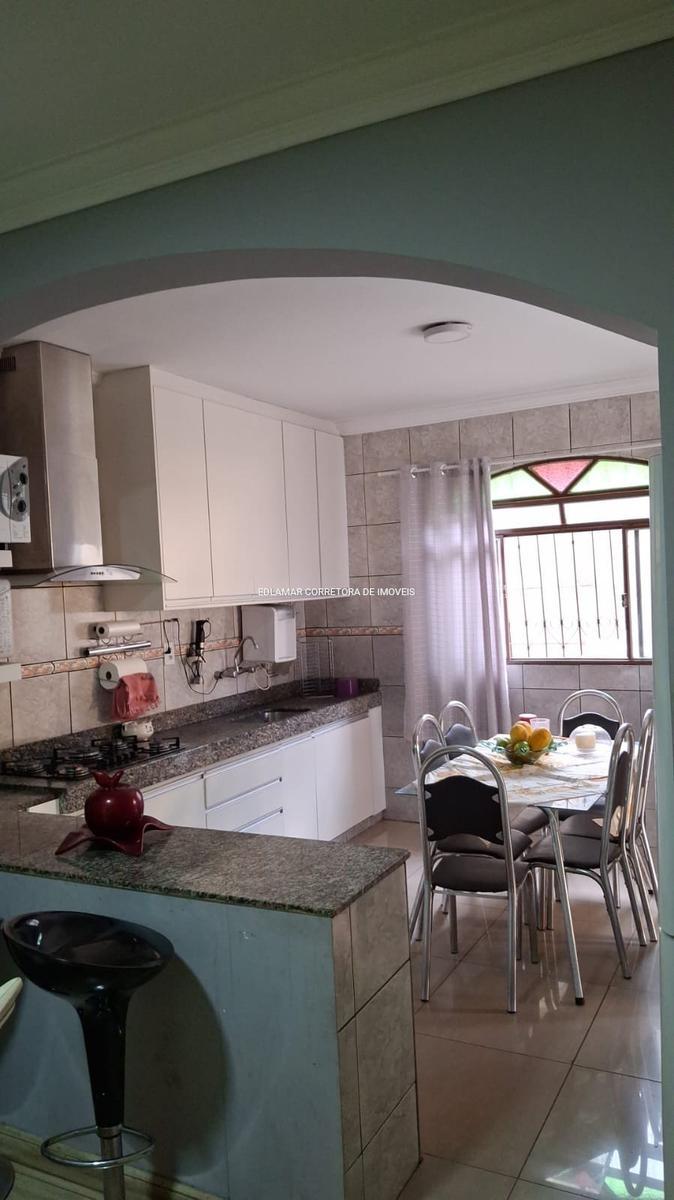 Casa, Industrial, 3 Quartos, 6 Vagas, 1 Suíte