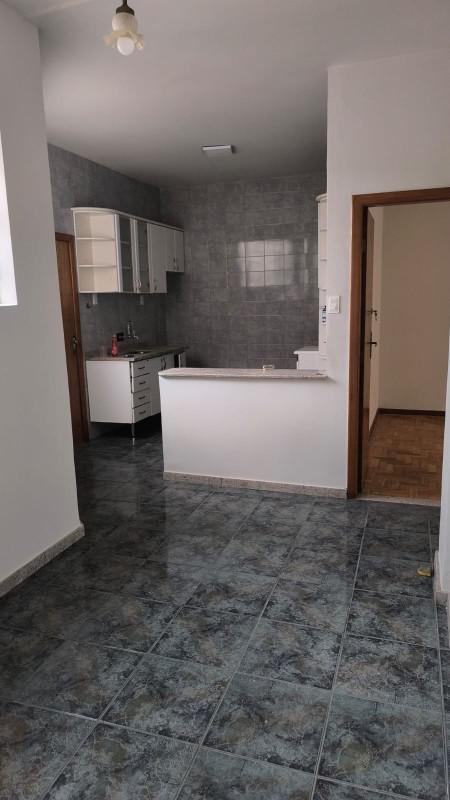 Apartamento, Floresta, 2 Quartos, 0 Vaga