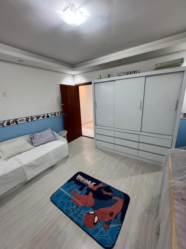 Casa, Masterville, 3 Quartos, 5 Vagas, 1 Suíte