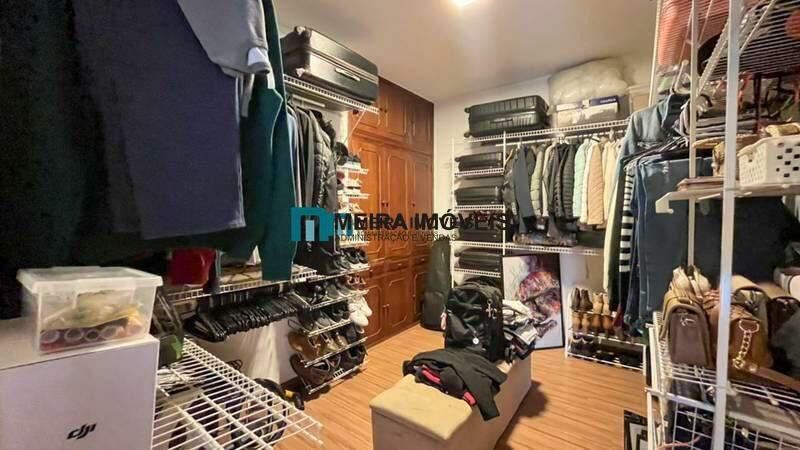 Casa, Alto Barroca, 4 Quartos, 2 Vagas, 2 Suítes