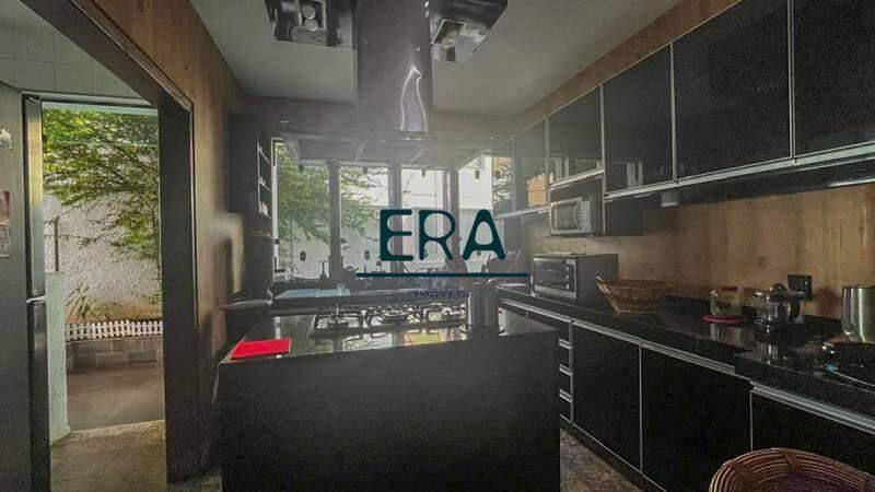 Casa, Comiteco, 5 Quartos, 6 Vagas, 2 Suítes