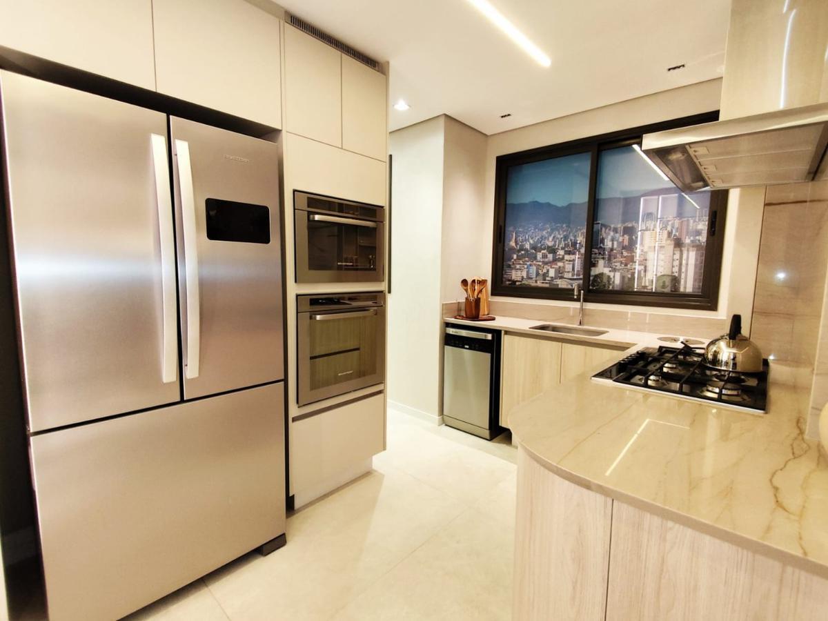 Apartamento, Santo Agostinho, 3 Quartos, 2 Vagas, 2 Suítes