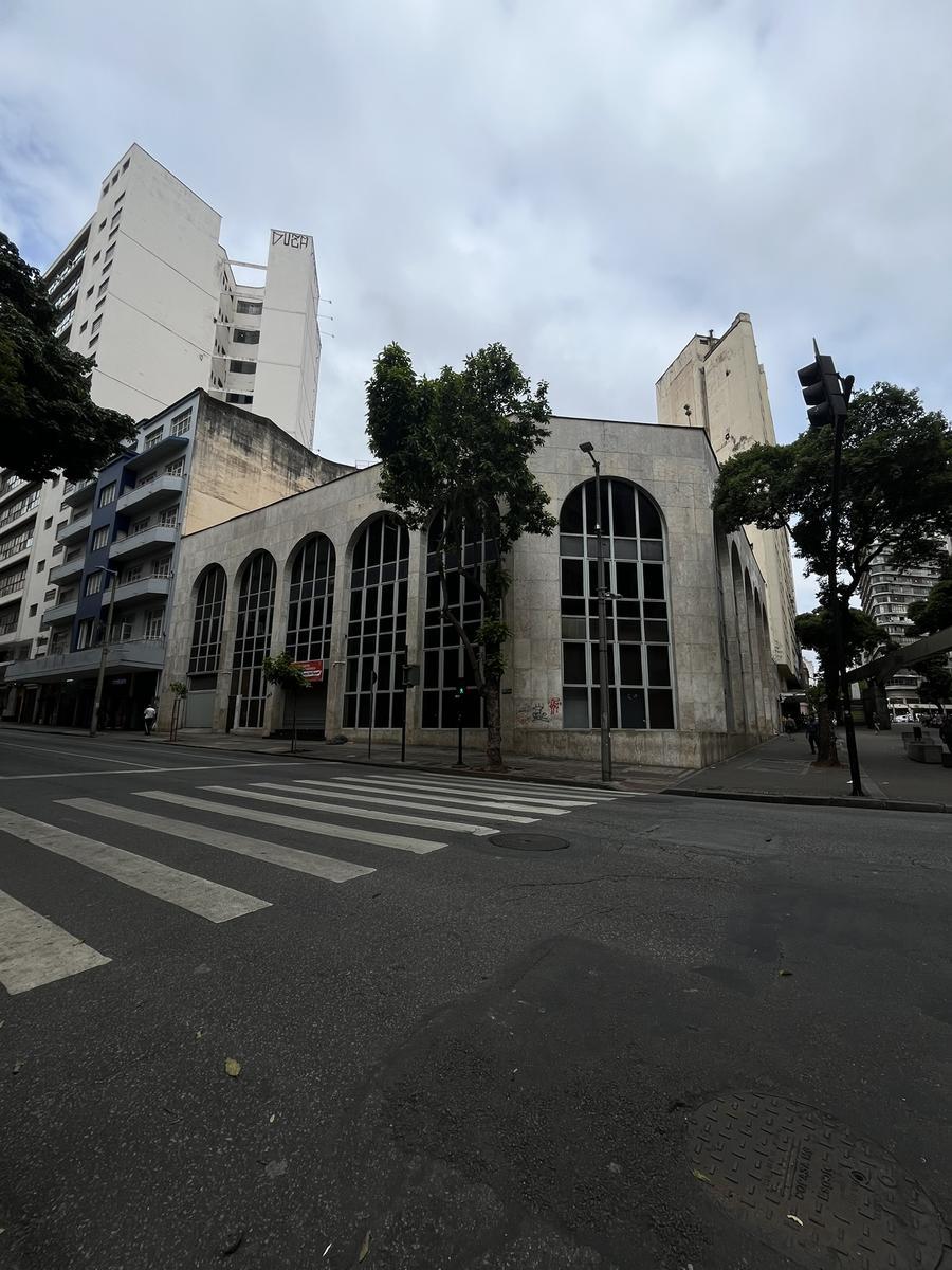 Prédio, Centro, 5 Quartos, 23 Vagas