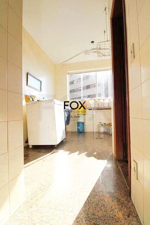 Casa, Luxemburgo, 4 Quartos, 4 Vagas, 1 Suíte