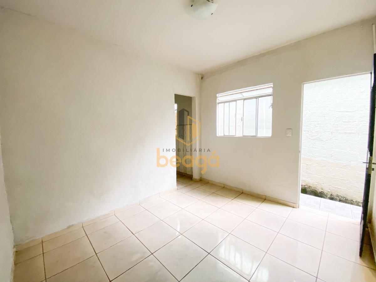 Casa, São Gotardo, 1 Quarto, 0 Vaga