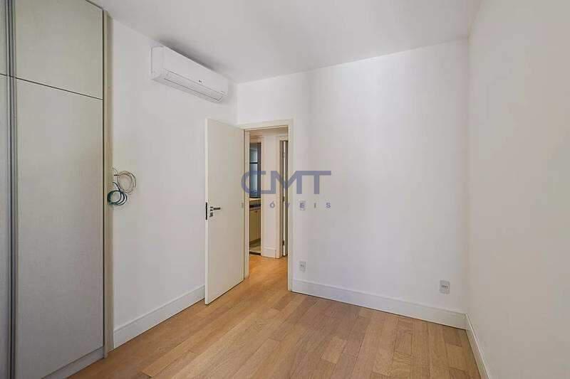 Apartamento, Savassi, 4 Quartos, 2 Vagas, 1 Suíte