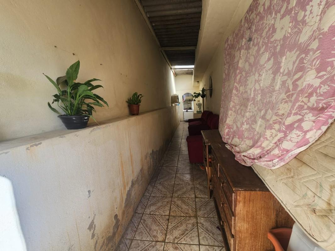 Casa, Conjunto Água Branca, 3 Quartos, 1 Vaga, 1 Suíte