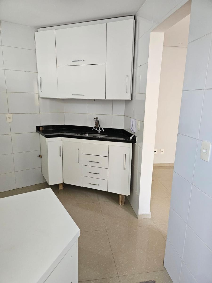 Apartamento, Fernão Dias, 2 Quartos, 1 Vaga