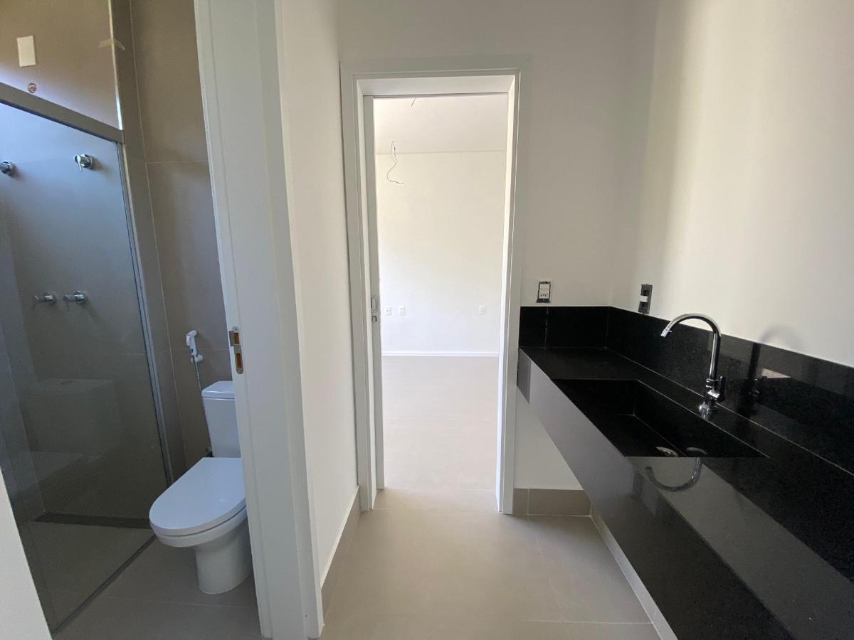 Casa, Garças, 3 Quartos, 2 Vagas, 1 Suíte