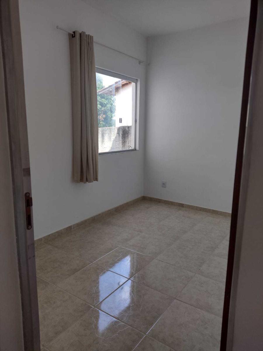 Casa, Los Angeles, 2 Quartos, 2 Vagas