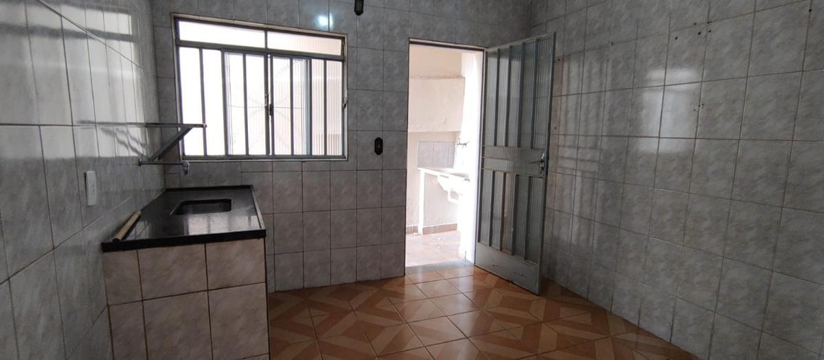 Casa, Palmeiras, 2 Quartos, 0 Vaga