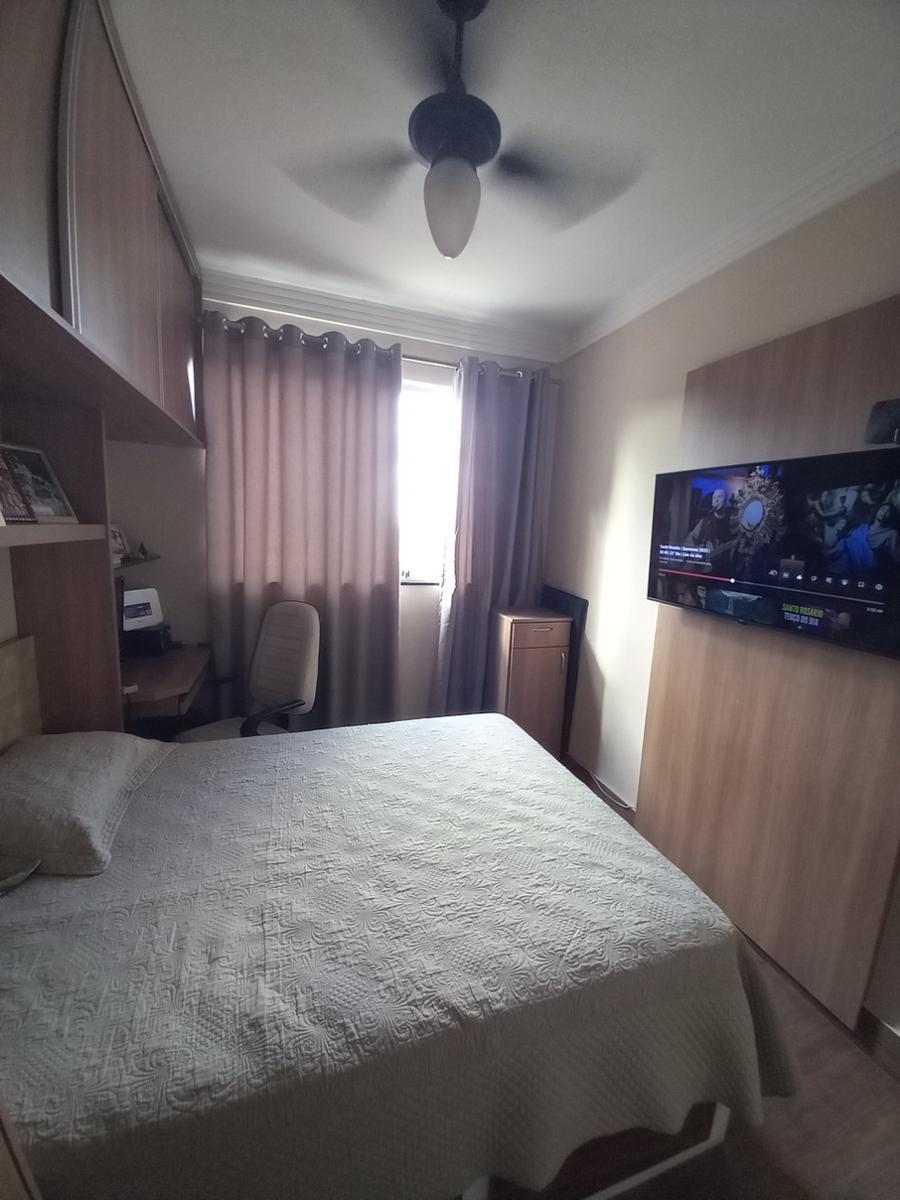 Apartamento, Barreiro, 3 Quartos, 2 Vagas, 1 Suíte