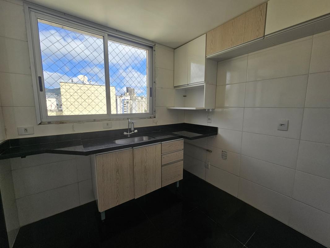 Cobertura, Serra, 2 Quartos, 3 Vagas, 1 Suíte